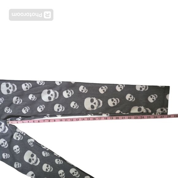 Skull Print Jegging Pants - Picture 6 of 8
